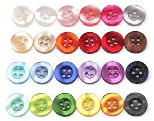 Logo de marque personnalisé en gros d'usine boutons en bois à 4 trous écologiques pour la couture de vêtements - Product Image 4