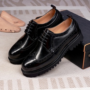 Chaussures Derby carrées pour hommes en cuir gaufré brocart, à lacets, rehaussantes, décontractées, pour usage quotidien et formel, résistantes à l'usure et antidérapantes - Product Image 1