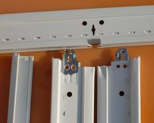 Decke T-Gitter T-Stange Haupt-T-Stück Kreuz-T-Stück Wand winkels ystem zur Herstellung einer Rollform maschine - Product Image 2