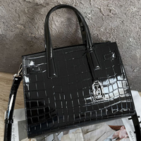 Sac à main femme tendance 2026 en similicuir croco, plusieurs couleurs, avec poignée supérieure – Fourre-tout