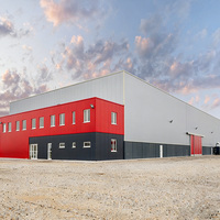 Bâtiment d'usine au design moderne, entrepôt métallique, construction de hangar en structure acier, atelier en acier