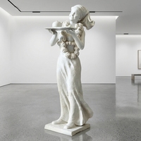 Statue de serveur à thé tahitien en marbre blanc sculptée à la main sur mesure - Sculpture figurative inspirée de la culture polynésienne avec lei et plateau