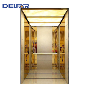 Ascenseur intérieur MR pour passagers avec plafond en acrylique - Product Image 1