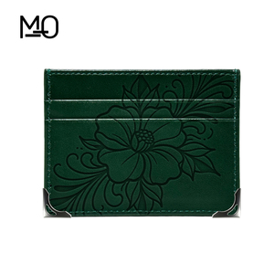 Thiết kế mới <span class=keywords><strong>2025</strong></span> siêu mỏng da bò da RFID thẻ tín dụng Ví nhiều khe cắm thẻ với tùy chỉnh mô hình dập nổi logo - Product Image 2