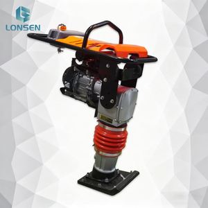 เครื่องตบดิน HCR110A ความสูงการกระเด้ง 45-75 มม. ความเร็วการเคลื่อนที่ 9-12 ม./นาที - Product Image 2
