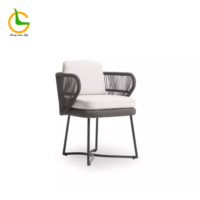Table et chaises de salle à manger d'extérieur Ensemble de tables et de chaises Les plus populaires dans les tables d'extérieur pour le salon Chaises de camping