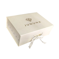 Emballage de boîte à vêtements magnétique pliable en carton rigide de luxe boîte à vêtements personnalisée en rose pour robe de demoiselle d'honneur avec ruban