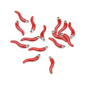 เครื่องประดับแบบทำมือแบบเรียบง่ายจี้พริกแดงทำจากสเตนเลสสตีลจี้พริกเครื่องประดับโลหะฮอร์นที่มีเสน่ห์ - Product Image 4