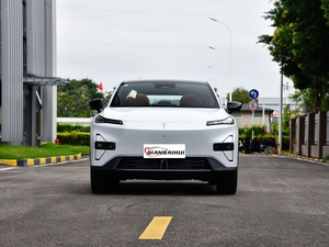 Deepal S05 2026 Véhicule Électrique Pur Nouvelle Énergie Longue Autonomie 620 Km 2026 Bleu Foncé Futures Courts Voiture Chinoise Neuve Populaire - Product Image 2