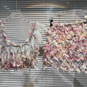 OUDINA Modisches bedrucktes 3D-Muster ärmelloses Damenrock-Set, Crop-Top und Minirock, sexy zweiteiliges Set - Product Image 2