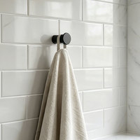 Porte-serviettes mural pour salle de bain, support moderne minimaliste en métal, rail simple, robuste, antirouille