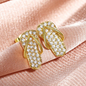 Boucles d'oreilles pendantes pour femmes, design mignon et amusant, accessoires d'oreille pour un usage quotidien - Product Image 1