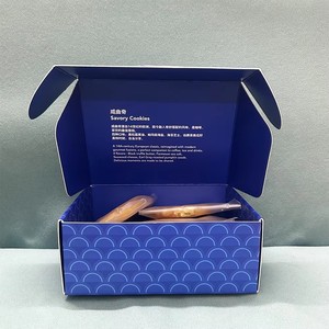 批发定制徽标印刷化妆品包装口红唇彩纸盒带哑光层压海绵内衬适用于相框 - Product Image 5