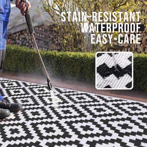 Tapis moderne en polypropylène noir et blanc, lavable, antidérapant, résistant aux taches, à poils ras, pour camping-car, intérieur/extérieur, adapté aux animaux domestiques, pour patios - Product Image 4
