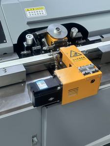 Máquina automática para vidrio aislante con extrusora de caucho butílico, equipada con PLC y componentes principales del motor - Product Image 5