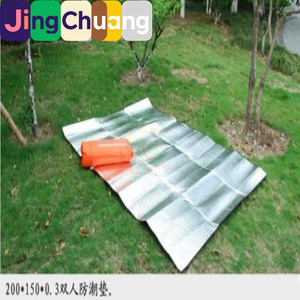 Tapis de pique-nique, tapis de tente, tapis double face en film d'aluminium, imperméable à l'humidité, tapis de <span class=keywords><strong>camping</strong></span> <span class=keywords><strong>avec</strong></span> sac extérieur 200 * 150 cm - Product Image 1