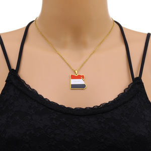 Nouveau à la mode émail goutte à goutte huile pays du <span class=keywords><strong>monde</strong></span> drapeau charme acier inoxydable National egypte carte collier - Product Image 6