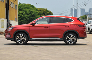 รถยนต์พลังงาน2025 2024 CHAMPION BYD Song PLUS เรือธง EV 520กม. ผลิตในประเทศจีน - Product Image 2