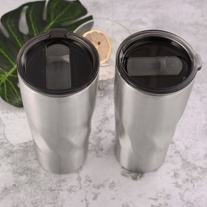 แก้วน้ำสแตนเลสเก็บความเย็นแบบมีฝาปิด ขนาด 20 ออนซ์ 30 ออนซ์  ผนังสองชั้น  ลายเกลียว  สำหรับใส่เบียร์ กาแฟ  พร้อมโลโก้สั่งทำได้ - Product Image 2