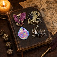 Logo personnalisé émail dur doux métal doré brillant prix d'usine pas de minimum fabricant paillettes anime dragon dinosaure insigne broche