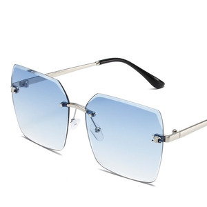 Lunettes de soleil carrées sans monture tendance de luxe pour femmes designer de marque <span class=keywords><strong>dégradé</strong></span> à bords coupés pour dames - Product Image 3
