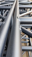 Système de treillis de scène en aluminium haute résistance, fourni par l'usine, couleur personnalisée, structure modulaire pour événements, support d'éclairage et d'affichage