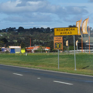 גלאי נגד אקדח בלש סימנים אזהרה דקוטיבי הוביל סימן מהירות מכ "ם - Product Image 3