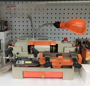 Máy cắt chìa khóa Oscar Model 2009A Máy Photocopy hai đầu đa chức năng tiên tiến - Product Image 1