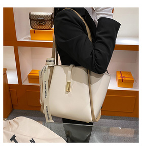 กระเป๋าถือแฟชั่นแบบใหม่กระเป๋าถือคลัทช์สำหรับผู้หญิงหนังนิ่มสำหรับชีวิตประจำวัน - Product Image 2