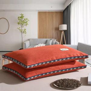 Le noyau d'oreiller de sarrasin entier de 35*55cm peut être démonté et l'oreiller de velours lavé protège la vertèbre cervicale - Product Image 5