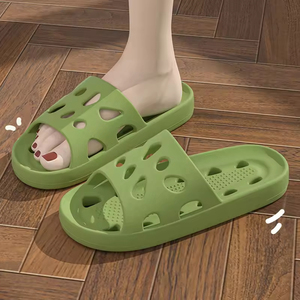Chaussons d'été 2026 imperméables et antidérapants en <span class=keywords><strong>EVA</strong></span>, semelle souple perforée pour salle de bain - Product Image 2