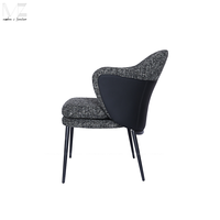 Chaise de salle à manger rembourrée pour hôtel moderne de luxe Chaises de salle à manger d'intérieur en velours personnalisé pour restaurants et cafés