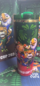 Set de Regalo de Vaso Térmico de Acero Inoxidable de Doble Pared con Aislamiento al Vacío de 40oz, con Logotipo Personalizado de la Copa Mundial de Fútbol 2026 y Mascotas Oficiales - Product Image 2