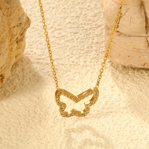 Collar con Colgante de Mariposa Hueca de Acero Inoxidable Chapado en Oro de 18K con Circonitas, Joyería Impermeable para Mujer, Cadena de Collar - Product Image 5