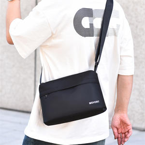 Msvort Bolso cruzado horizontal para hombre, negro, ligero, repelente al agua, para ir al trabajo, primavera 2026 - Product Image 1