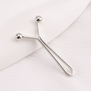 Épingles et broches dorées - Épingles de sûreté dorées polyvalentes pour foulards, pantalons, cols et poignets, détachables, design sans couture N2602243 - Product Image 2