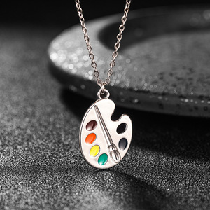 Collana con Ciondolo a Forma di Palette Irregolare Creativa per Donne, Gioiello Quotidiano Chic con Catena a O - Product Image 5