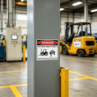 Autocollant vinyle personnalisé amusant et avertisseur de danger « Restez loin de ma chariot élévateur » pour la logistique d'entrepôt et les véhicules CAT
