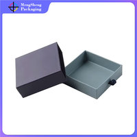 Boîte d'expédition pour la livraison de fleurs sur mesure, boîte d'emballage pour fleurs de qualité suffisamment solide avec votre logo et votre nom de marque