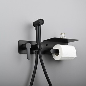 Juego de Limpieza de Inodoro Montado en la Pared <span class=keywords><strong>para</strong></span> Ingeniería Hotelera, Color Negro Mate, con Portarrollos de Papel, Rociador de Bidé Multifunción de Latón - Product Image 2