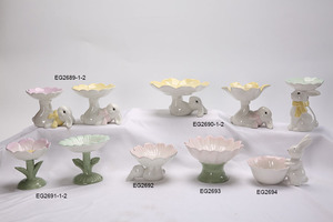 Œufs de Pâques <span class=keywords><strong>en</strong></span> céramique faits à la main, décorés de motifs floraux, personnalisés et pour une utilisation <span class=keywords><strong>en</strong></span> intérieur - Product Image 6