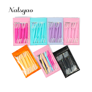 Depiladora de Cejas Inclinada de Acero Inoxidable, Recortadora de Vello Facial para Mujeres - Product Image 1