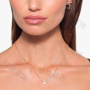 قلادة فضية عيار 925 من LOZRUNVE بتصميم هندسي مفتوح على شكل مستطيل مع حلية ماسية للنساء - Product Image 2