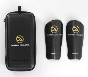 Étui rigide portable en EVA noir personnalisé en fibre de carbone pour protège-tibias, protection efficace - Product Image 4