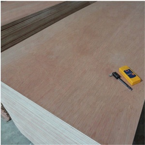 Panneaux de <span class=keywords><strong>contreplaqué</strong></span> imperméables 4x8 18mm en gros Feuille de <span class=keywords><strong>contreplaqué</strong></span> <span class=keywords><strong>marine</strong></span> Okoumé en bois dur commercial - Product Image 6