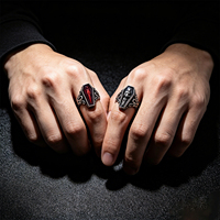 Bague Cercueil Vintage Portrait de Vampire en Acier Inoxydable pour Hommes - Bijoux Gothiques