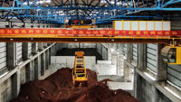 Grue à pont intelligente Weihua, grue à pont électrique automatique à double poutre pour matériaux en vrac avec grappin