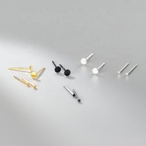 Vendita Calda Piccolo <span class=keywords><strong>Orecchino</strong></span> Della Vite Prigioniera 925 Sterling silver Little Dot <span class=keywords><strong>Trago</strong></span> Cartilagine Helix <span class=keywords><strong>Orecchino</strong></span> - Product Image 4