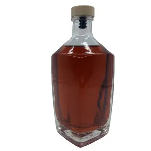 方形沃德卡伏特加朗姆酒威士忌白兰地自有品牌烈酒独特形状水晶500毫升玻璃瓶