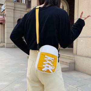 Sac bandoulière sport vintage en toile tendance avec fermeture éclair pour homme et femme, sac messager unisexe jeune et stylé à motif uni - Product Image 3